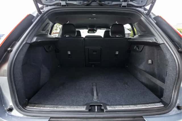 Volvo XC40 (2020) thumbnail 39