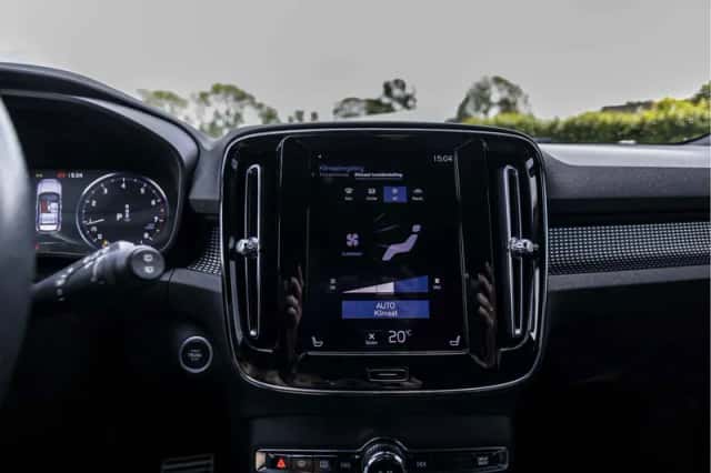 Volvo XC40 (2020) thumbnail 68