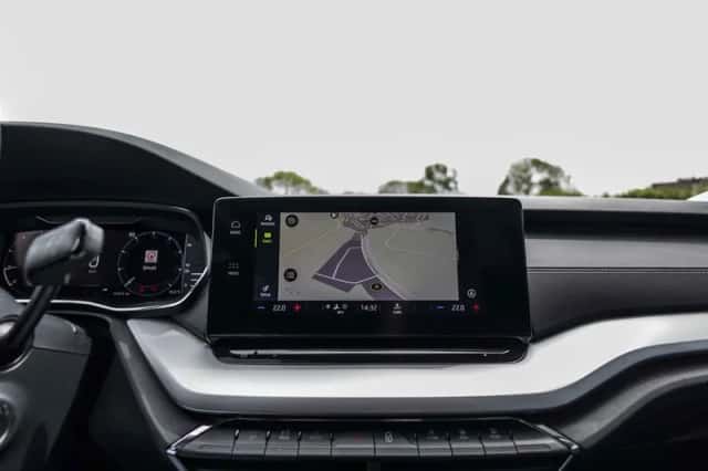 Škoda Octavia (2021) thumbnail 25