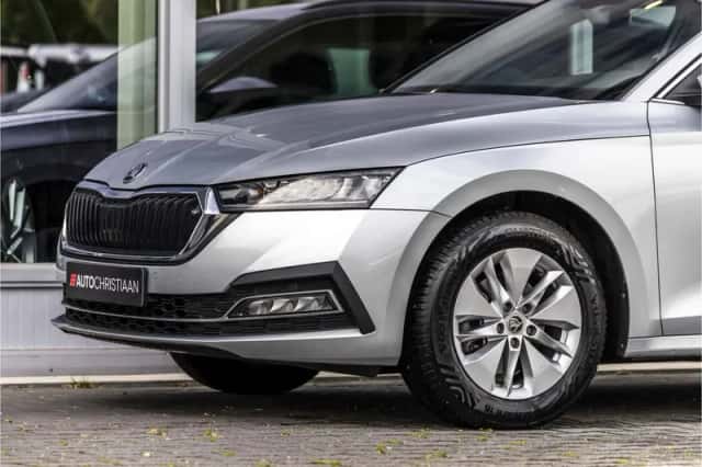 Škoda Octavia (2021) thumbnail 52