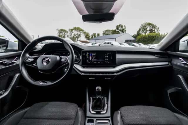 Škoda Octavia (2021) thumbnail 7