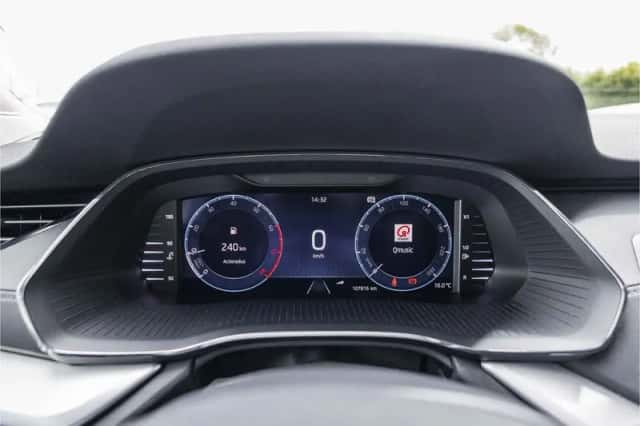 Škoda Octavia (2021) thumbnail 9