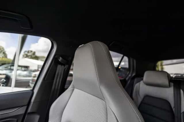 Volkswagen Golf (2022) thumbnail 13