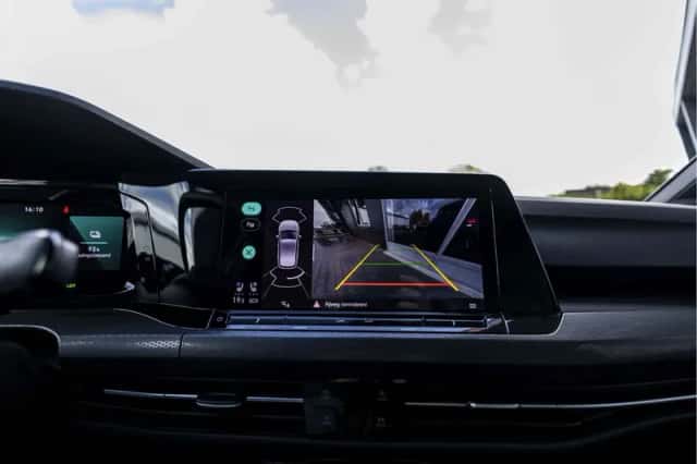 Volkswagen Golf (2022) thumbnail 27
