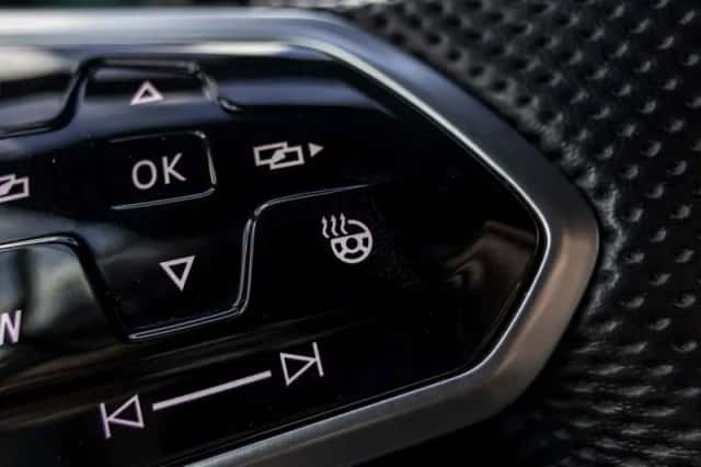 Volkswagen Golf (2022) thumbnail 37