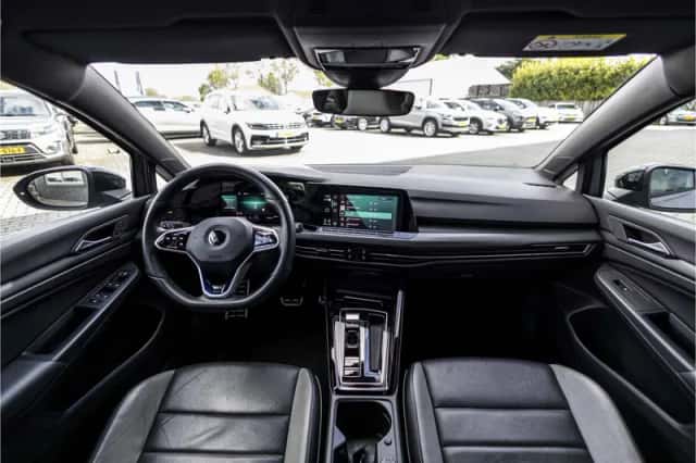 Volkswagen Golf (2022) thumbnail 50