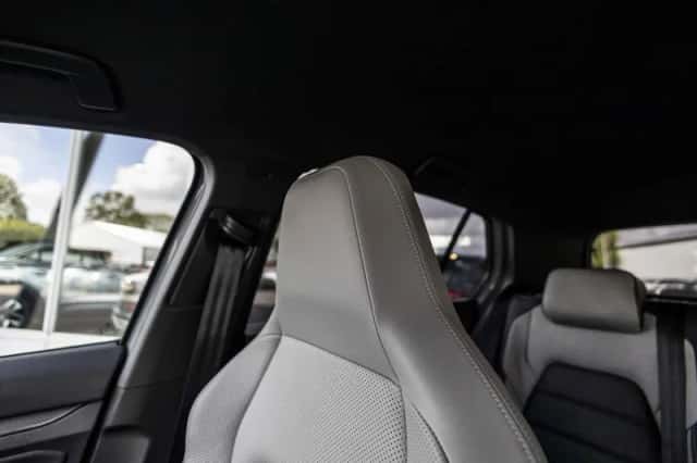 Volkswagen Golf (2022) thumbnail 56