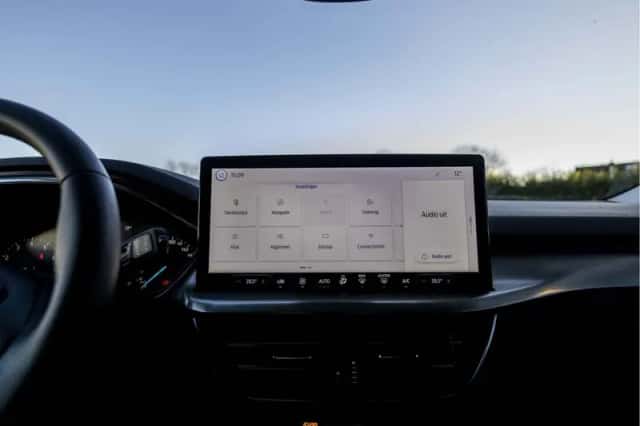 Ford Focus (2023) thumbnail 27