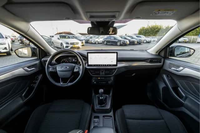 Ford Focus (2023) thumbnail 31