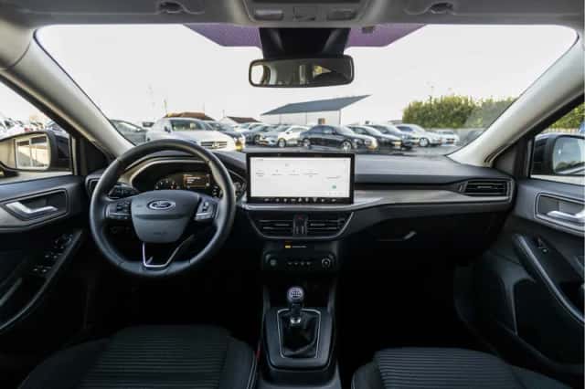 Ford Focus (2023) thumbnail 44