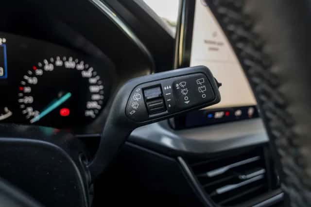 Ford Focus (2023) thumbnail 72