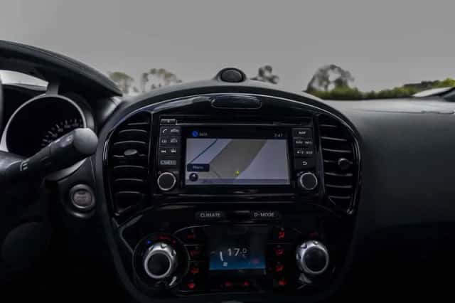 Nissan Juke (2017) thumbnail 25