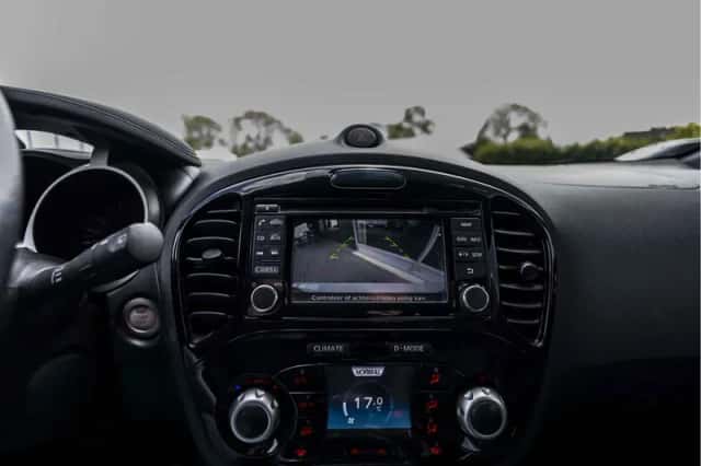 Nissan Juke (2017) thumbnail 62