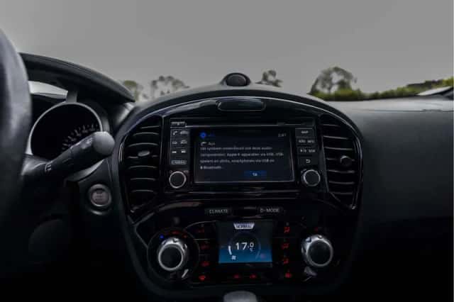 Nissan Juke (2017) thumbnail 66