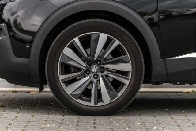 Peugeot 5008 (2020) thumbnail 20