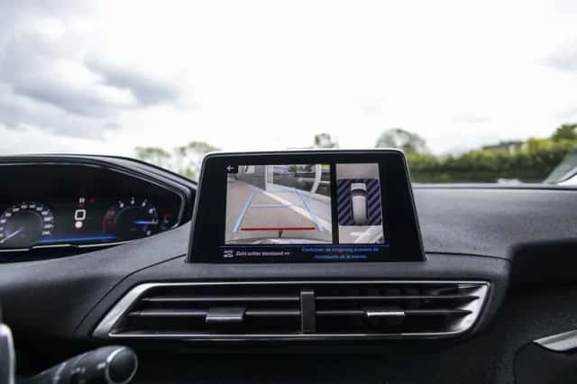 Peugeot 5008 (2020) thumbnail 24