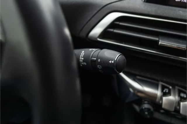Peugeot 5008 (2020) thumbnail 36