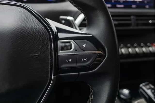 Peugeot 5008 (2020) thumbnail 72