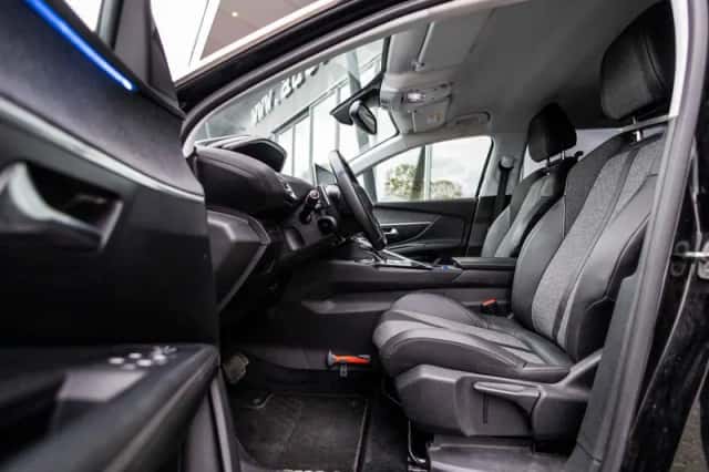 Peugeot 5008 (2020) thumbnail 10