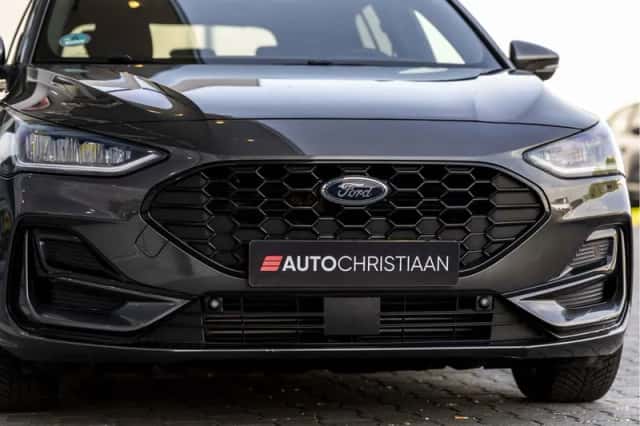 Ford Focus (2022) thumbnail 18