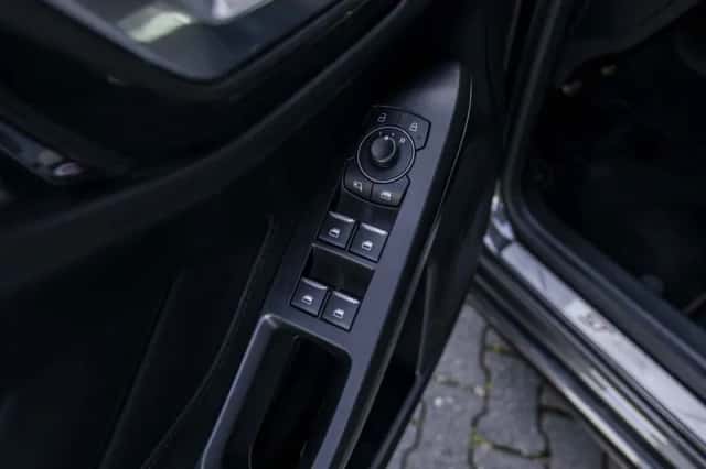 Ford Focus (2022) thumbnail 22