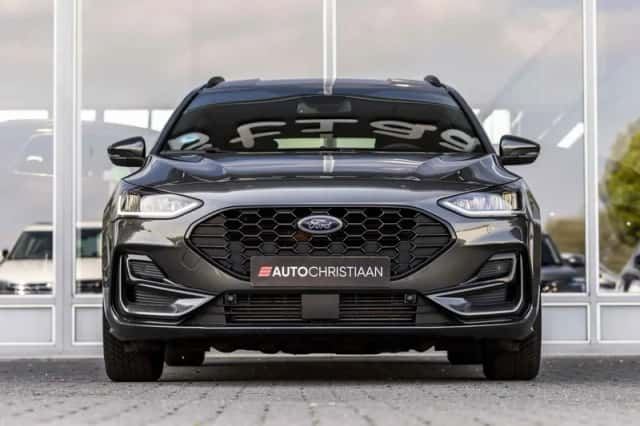 Ford Focus (2022) thumbnail 45