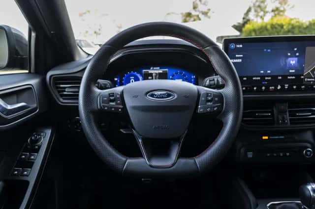 Ford Focus (2022) thumbnail 49