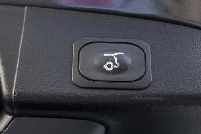 Ford Focus (2022) thumbnail 80