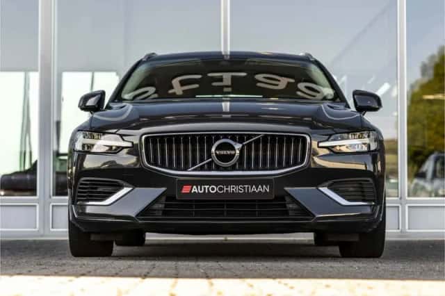 Volvo V60 (2019) thumbnail 4