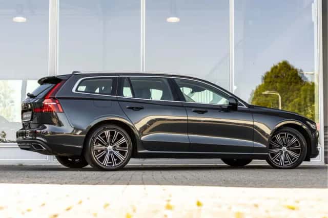Volvo V60 (2019) thumbnail 41