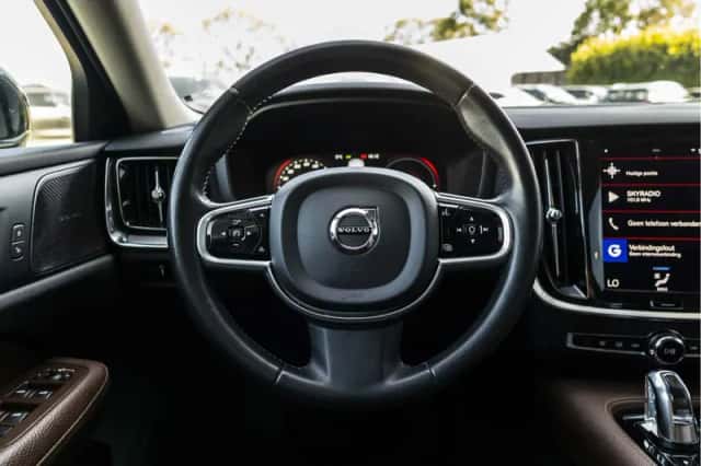 Volvo V60 (2019) thumbnail 46