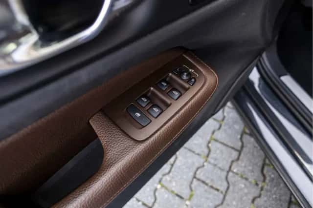 Volvo V60 (2019) thumbnail 61