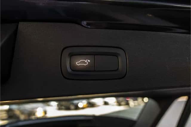 Volvo V60 (2019) thumbnail 74