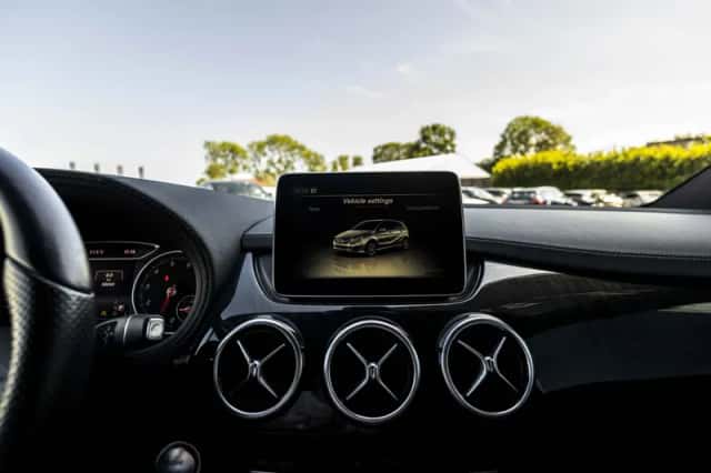 Mercedes-Benz B-Klasse (2015) thumbnail 64