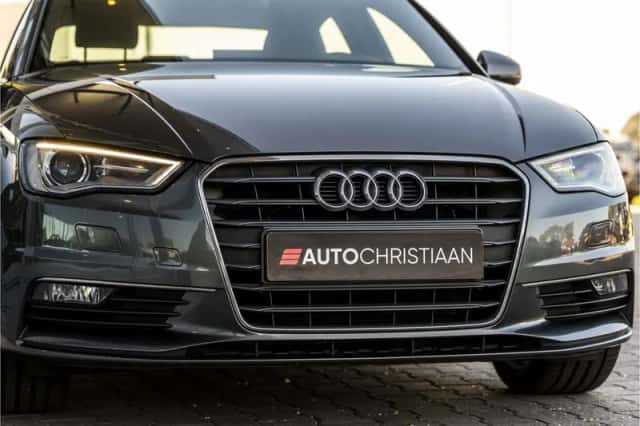 Audi A3 (2016) thumbnail 18