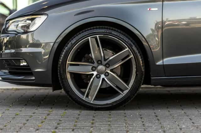 Audi A3 (2016) thumbnail 20