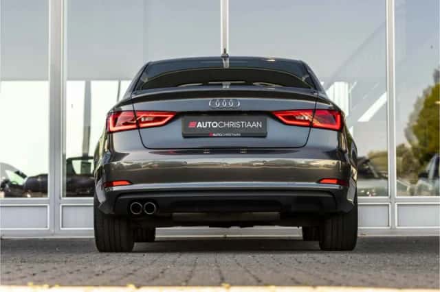 Audi A3 (2016) thumbnail 42