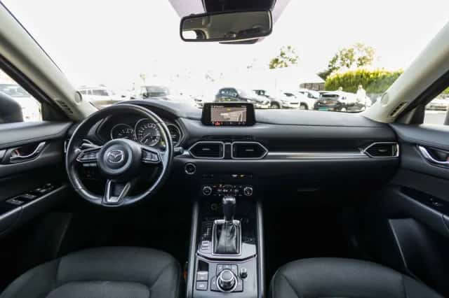 Mazda CX-5 (2018) thumbnail 30