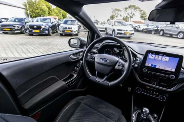 Ford Fiesta (2018) thumbnail 21