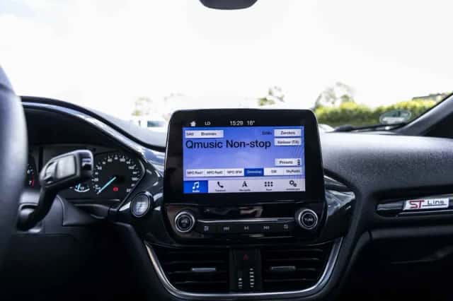 Ford Fiesta (2018) thumbnail 25