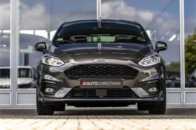 Ford Fiesta (2018) thumbnail 4