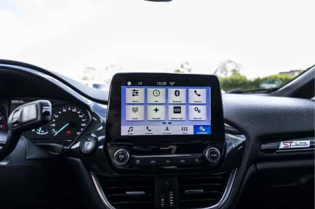 Ford Fiesta (2018) thumbnail 66