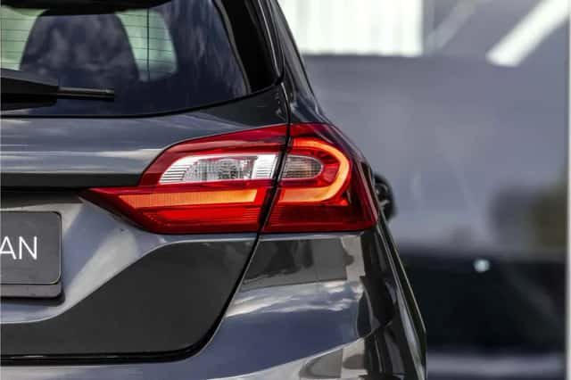 Ford Fiesta (2018) thumbnail 75