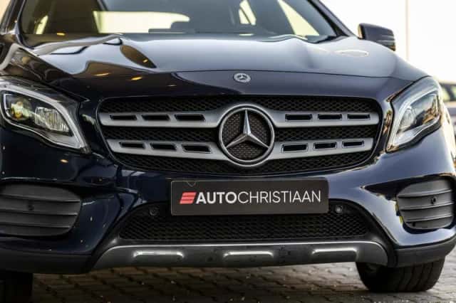 Mercedes-Benz GLA (2018) thumbnail 11
