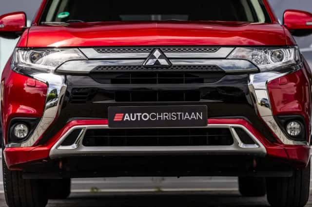 Mitsubishi Outlander (2020) thumbnail 17
