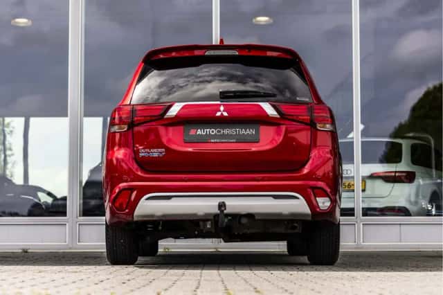 Mitsubishi Outlander (2020) thumbnail 42