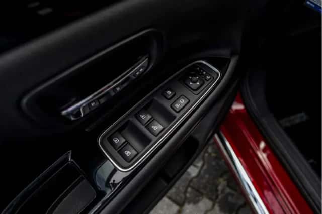 Mitsubishi Outlander (2020) thumbnail 58