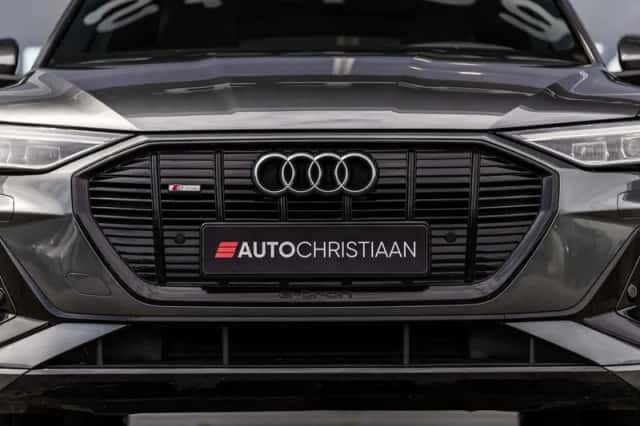 Audi e-tron (2020) thumbnail 17