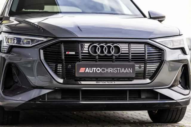 Audi e-tron (2020) thumbnail 62