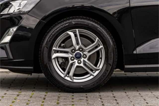 Ford Focus (2021) thumbnail 20